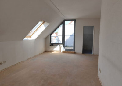 Eigentumswohnung in Magdeburg, Balkon, Wohnzimmer